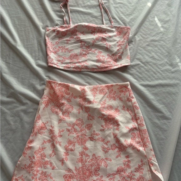 Dresses & Skirts - Floral Pink Skirt Set & Matching Top